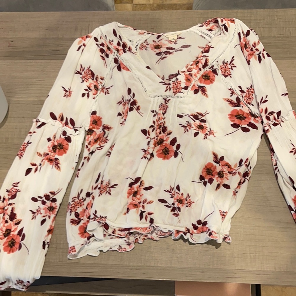 Aeropostale size small